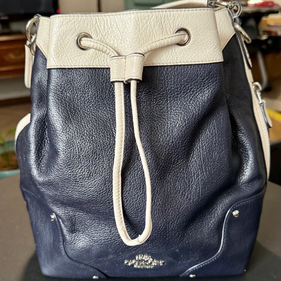 Coach Navy and Cream Shoulder Bag - Picture 1 of 8